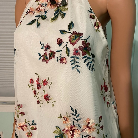 Sellers pick nwot stunning top by Algrio. Beautiful swing style top lacy lg - Picture 5 of 13